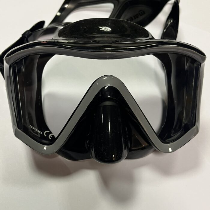 0-02-05-59cbe1f41132f73cb33331d68ba795a56ec15e704e34d5b4257274e127684242_4c3ec7dfc1cc45c5 Mares i3 diving mask – Black/Grey Panoramic Wide Vision Dive Mask