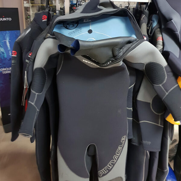 Pinnacle 7/5mm Polar Wetsuit