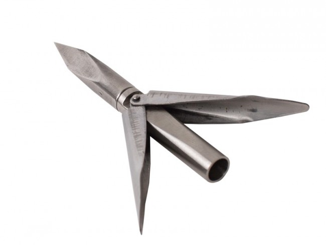 3grani-3_1_-1.jpg Speartip TYPHOON, trihedral with a twisting striker
