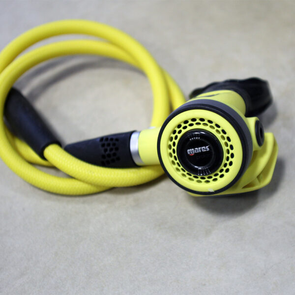 a22c6624_copy.jpg Mares Proton Octo