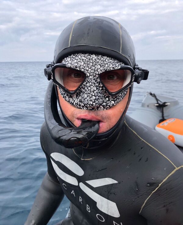 c4-falcon-pirate-4diving-3-1.jpg C4 Falcon Mask - Pirate