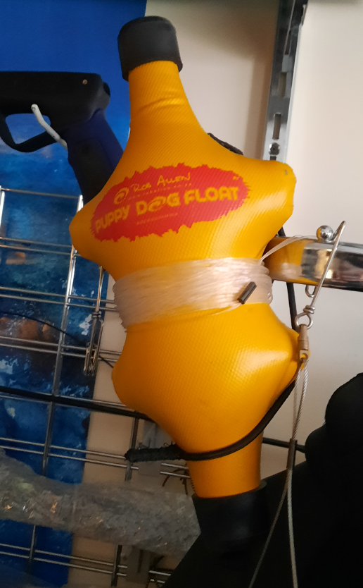 rob_allen_puppy_dog_float_1_4diving-1.png Rob Allen Puppy Dog Float Buoy