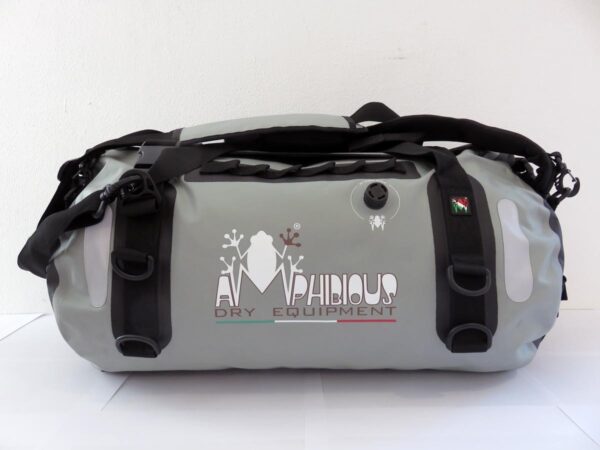 voyager-light-evo-grigio-45lt-3.jpg Amphibious Voyager Light Evo Grey 45L